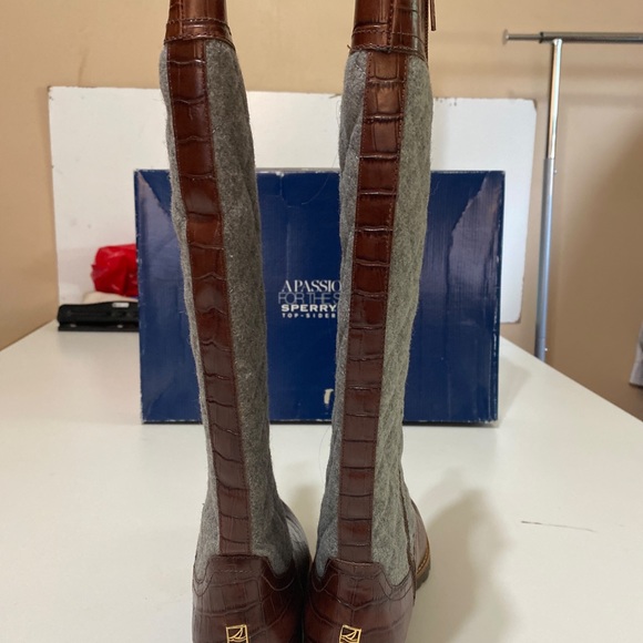 Sperry Topsliders Gray Diamond Quilted Brown Leather Boots Size 8 very classy - Picture 7 of 14